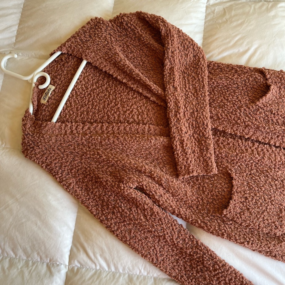 Small Cardigan - Picture 5 of 5